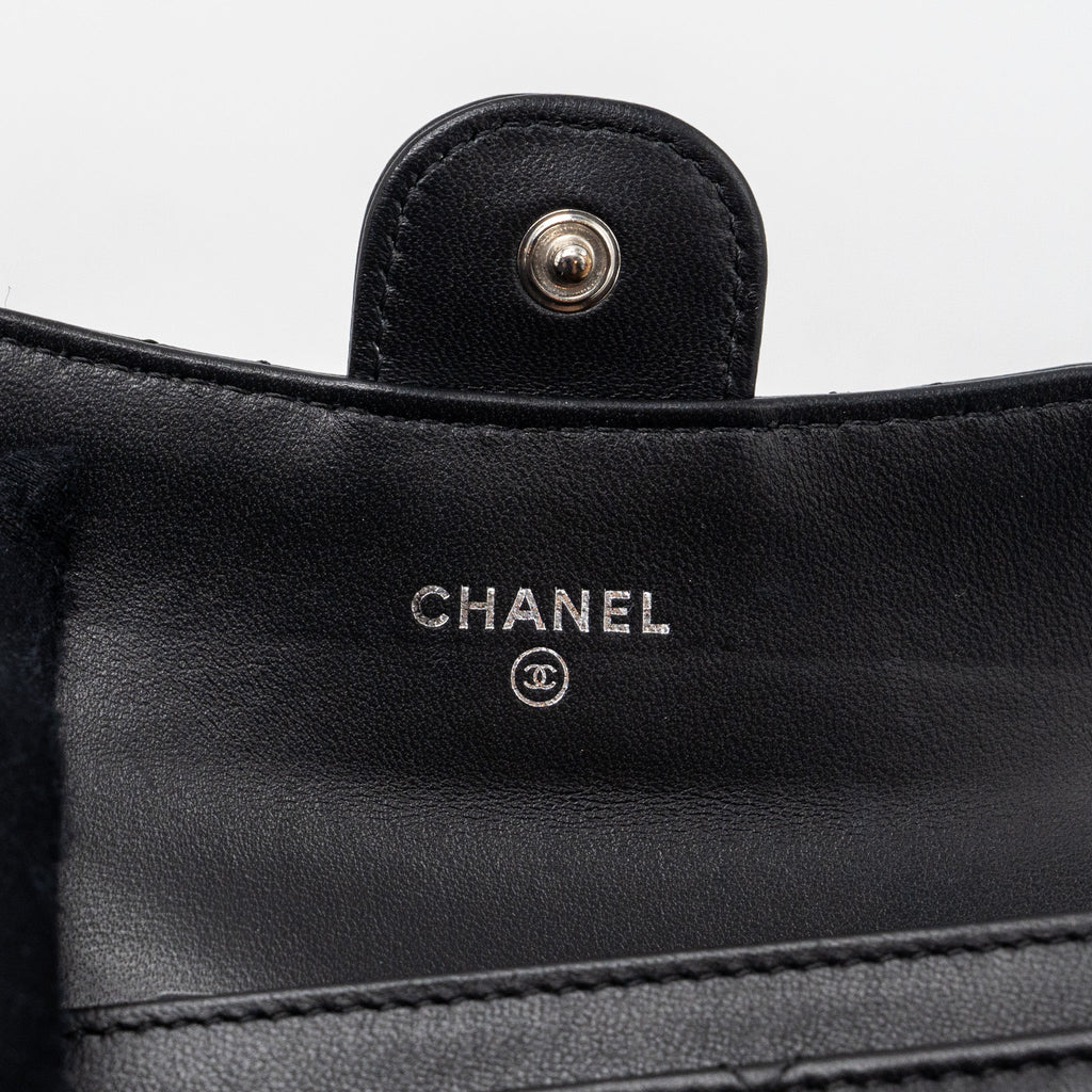 Chanel Classic flap card holder lambskin Black