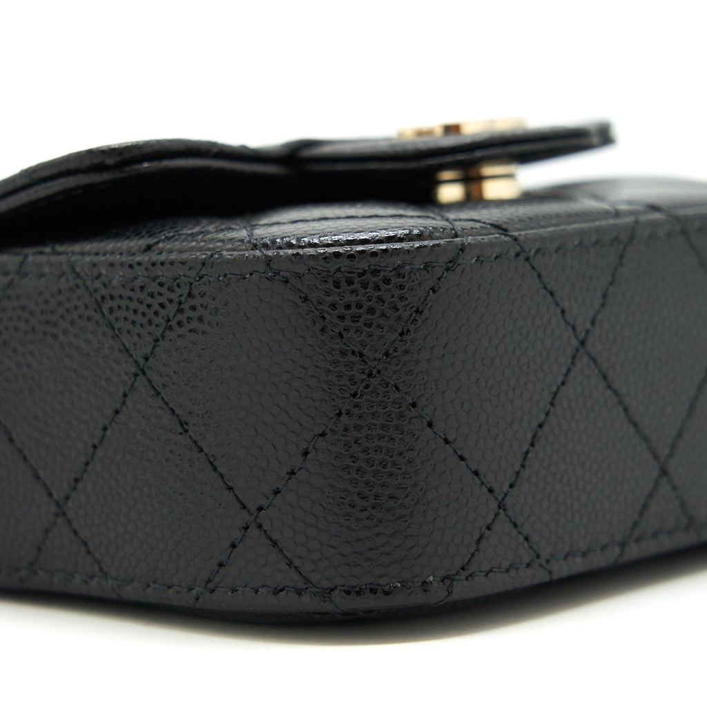Chanel mini flap Vanity with Chain Caviar black L