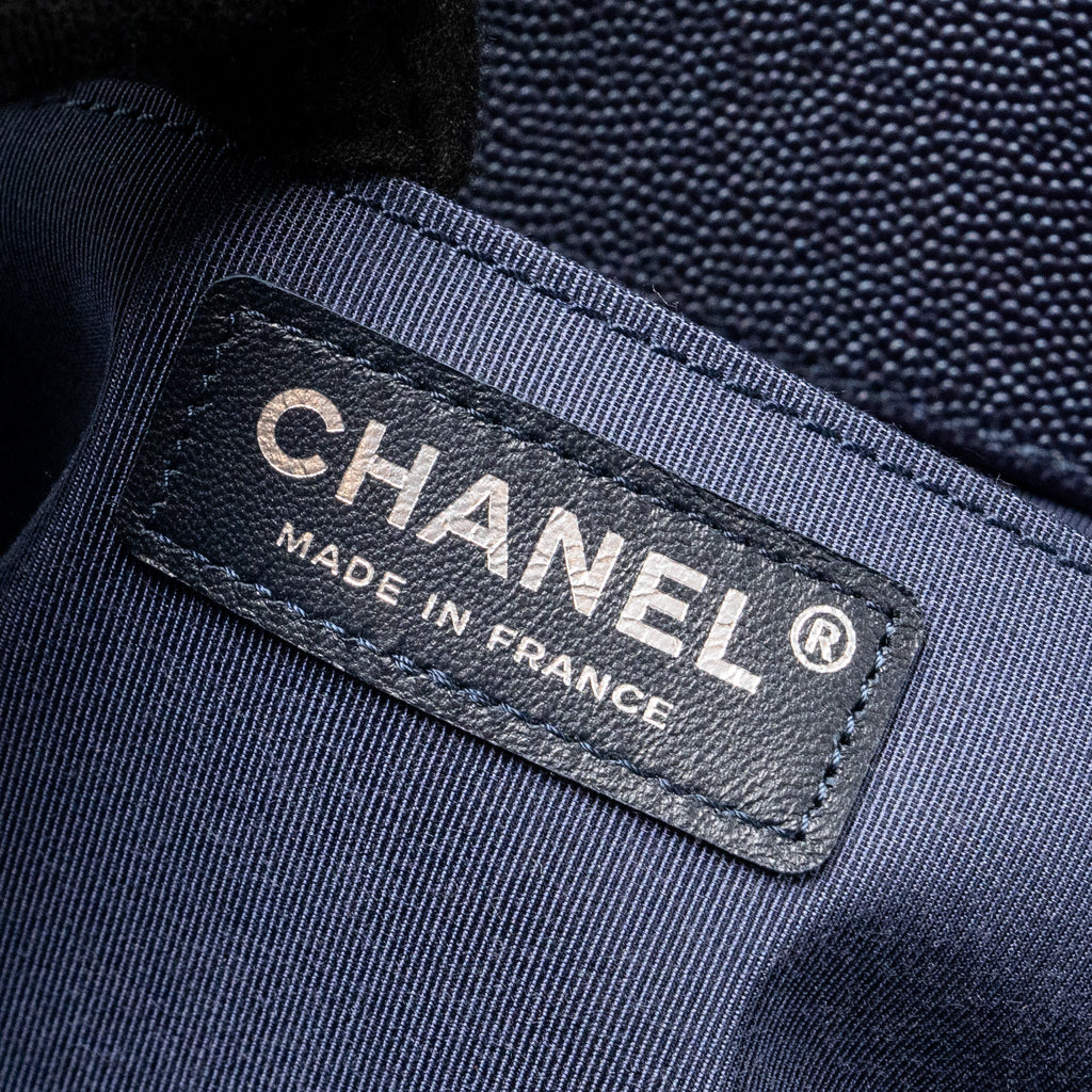 Chanel medium boy bag caviar metallic blue ruthenium hardware