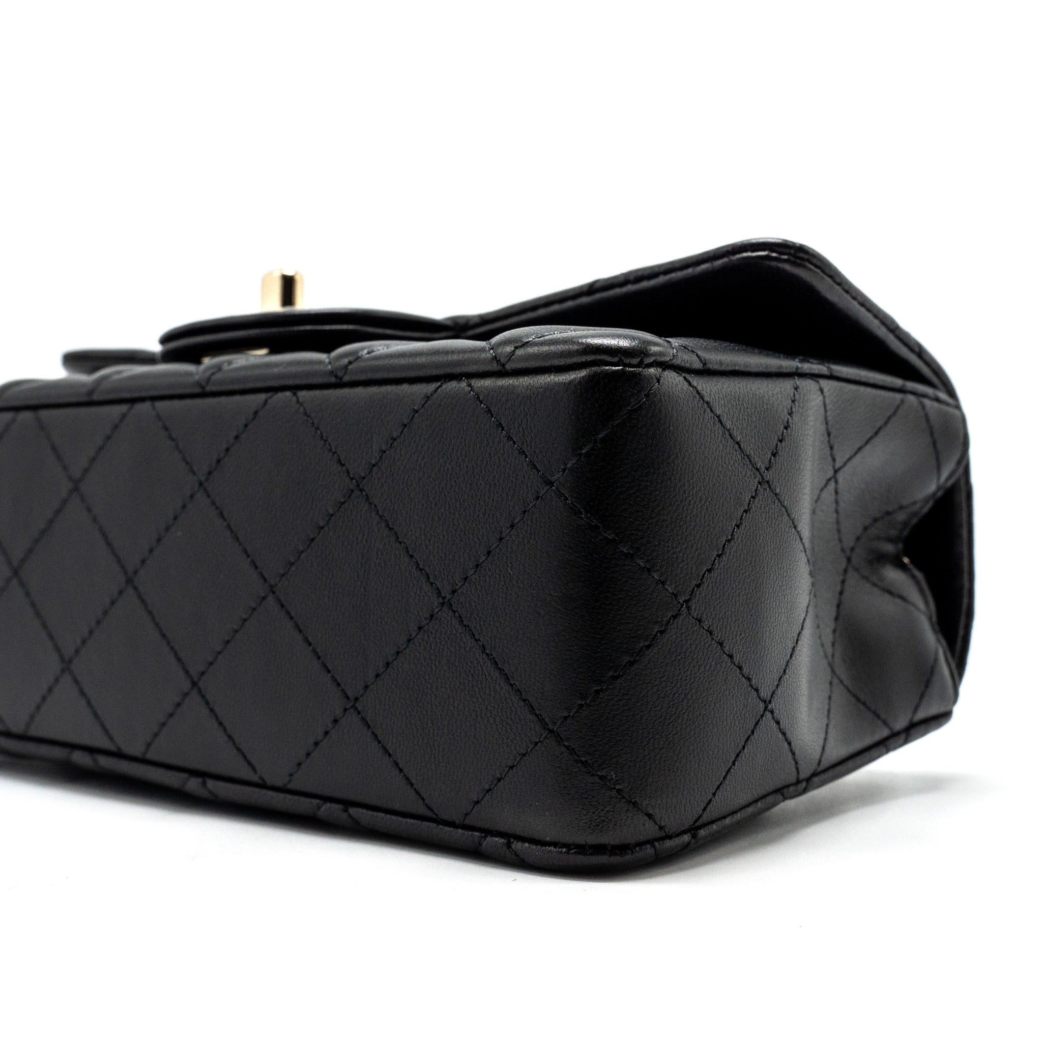 Chanel Mini Rectangular Flap Bag Lambskin Black L (microchip)