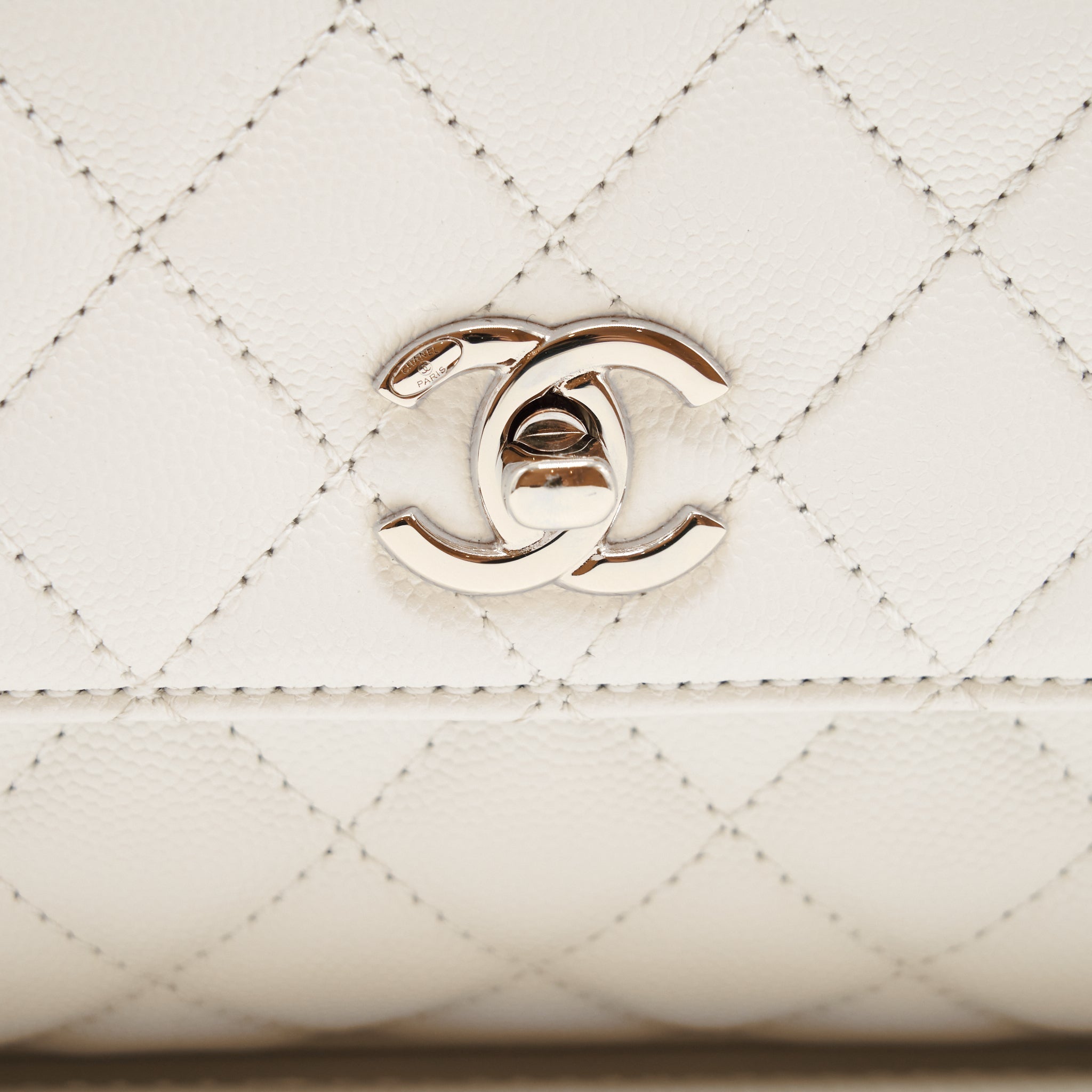 Chanel Small Coco handle Caviar White L