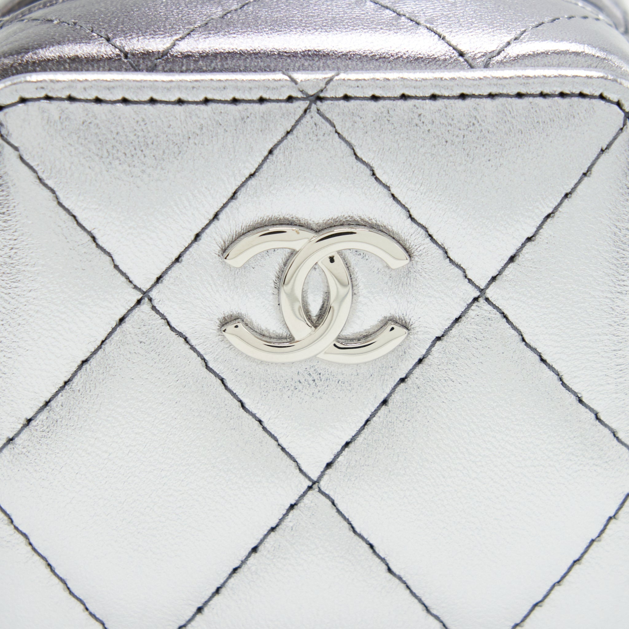 Chanel Mini Vanity with Giant Chain Silver