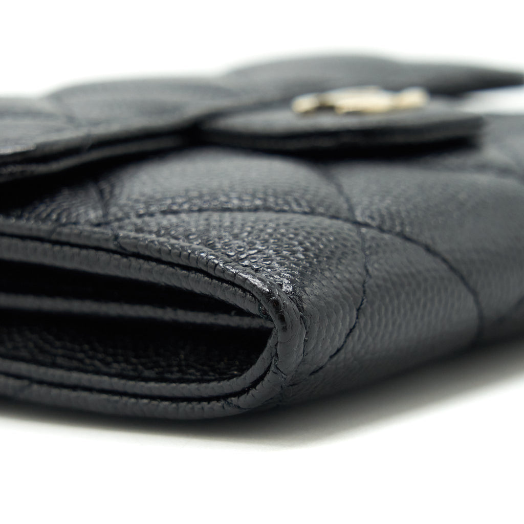 Chanel Classic Card holder with Chain Caviar black L