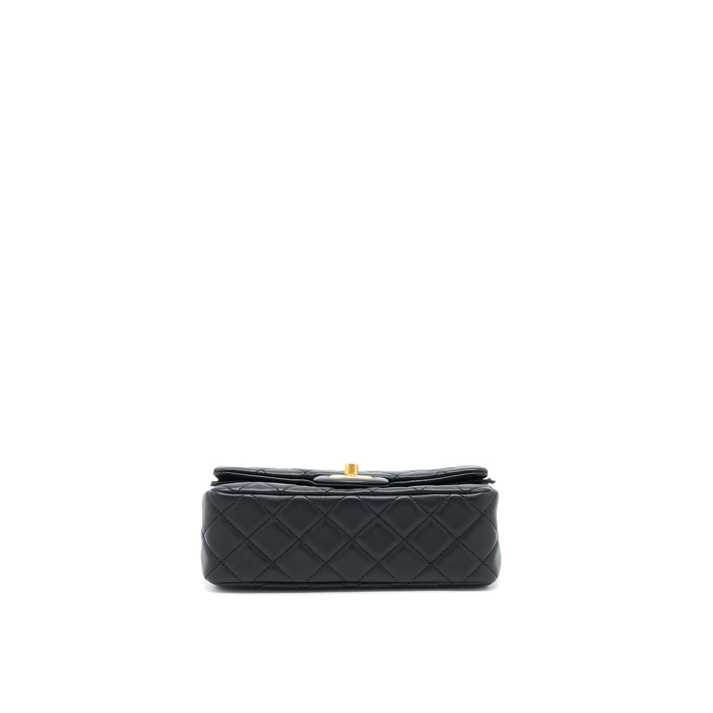 Chanel Pearl Crush Mini Rectangular Lambskin Black With  (Microchip)