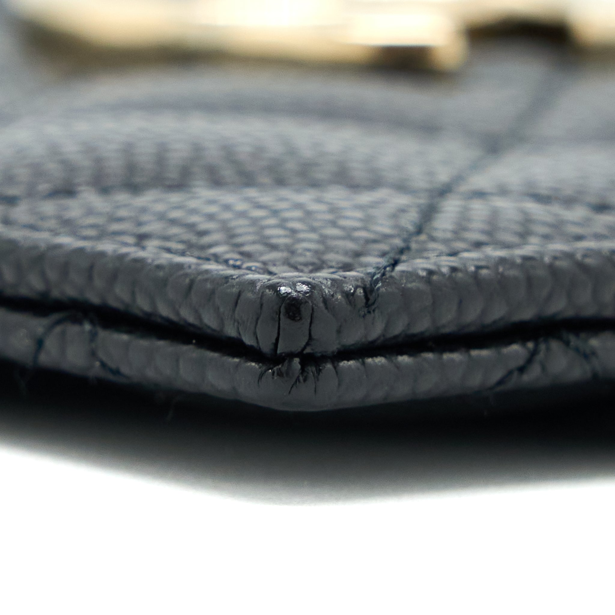 Chanel 23C Zipper Card Holder Caviar Black L (Microchip)