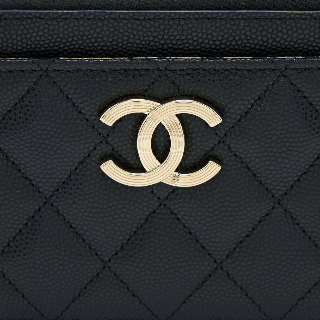 Chanel 23C Zipper Card Holder Caviar Black L (Microchip)