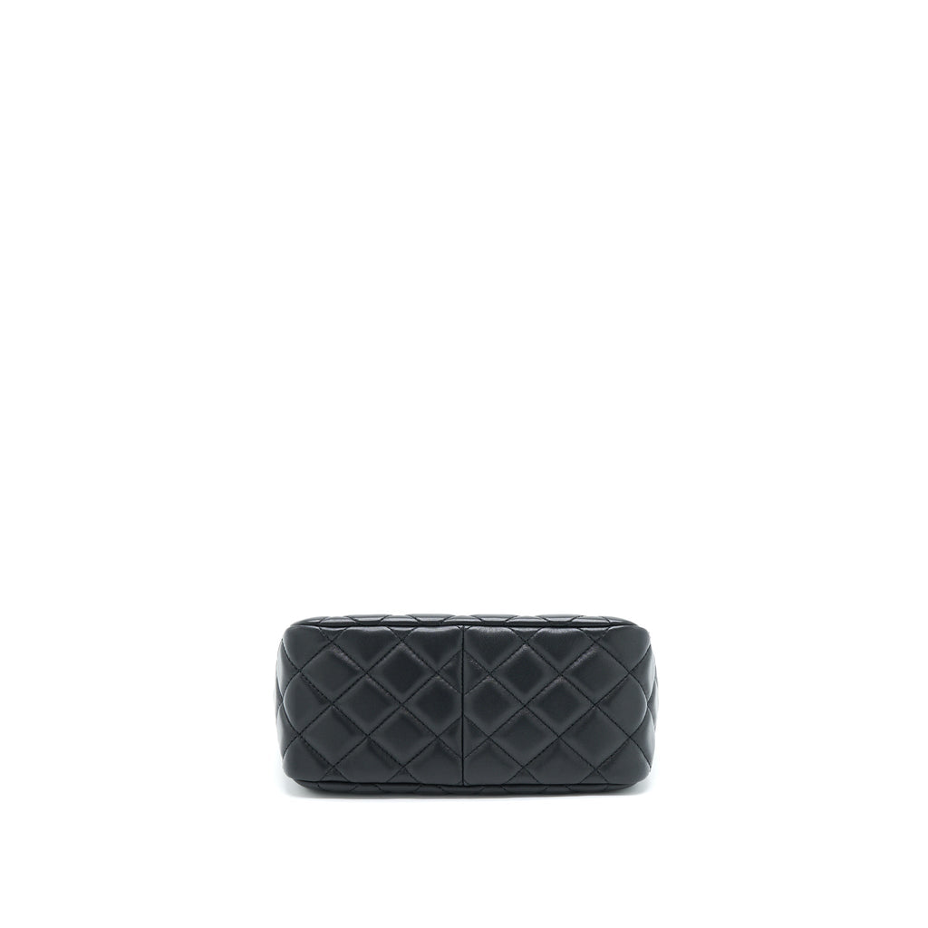 Chanel 22B Pearl Crush Hobo Bag Lambskin Black With  (Microchip)