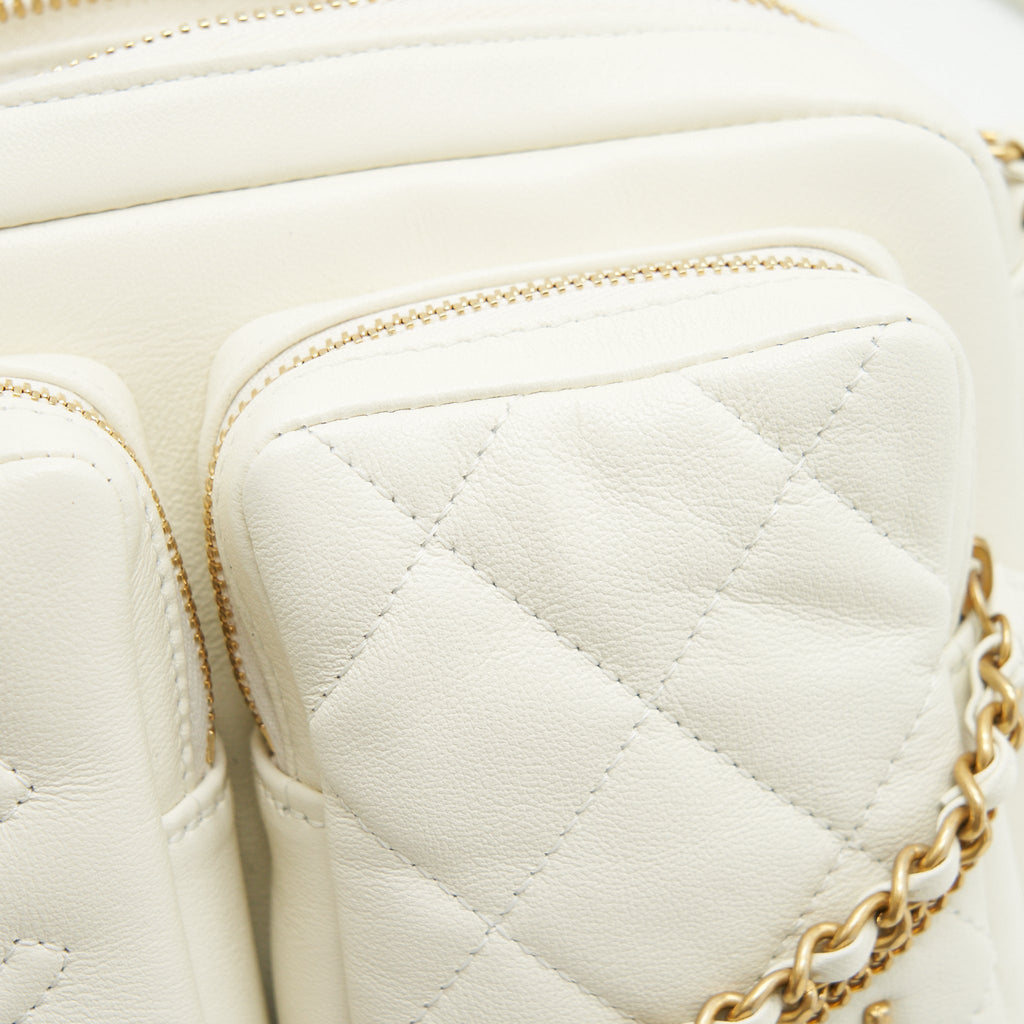 Chanel 22C Camera Bag calfskin white