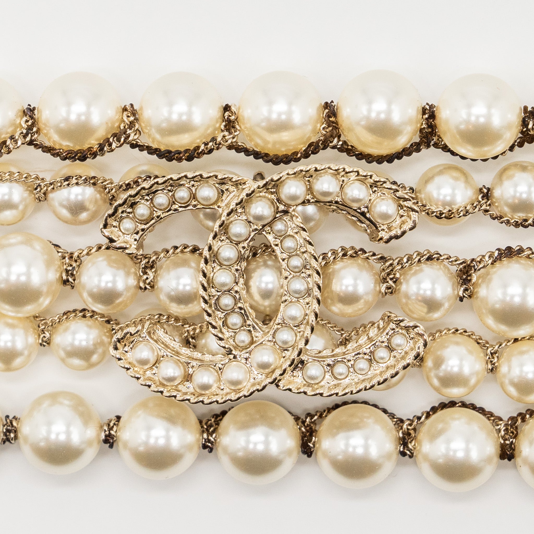 Chanel pearl and CC logo bracelet light gold tone