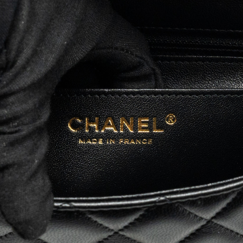 Chanel Mini Rectangular Flap Bag Lambskin Black L (microchip)