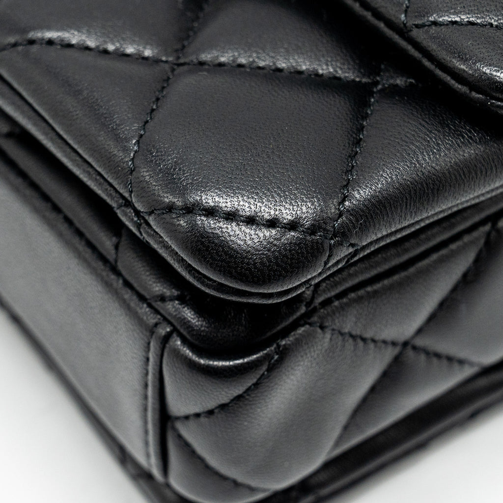 Chanel 22A Button on chain Flap Bag Lambskin Black  (Microchip)