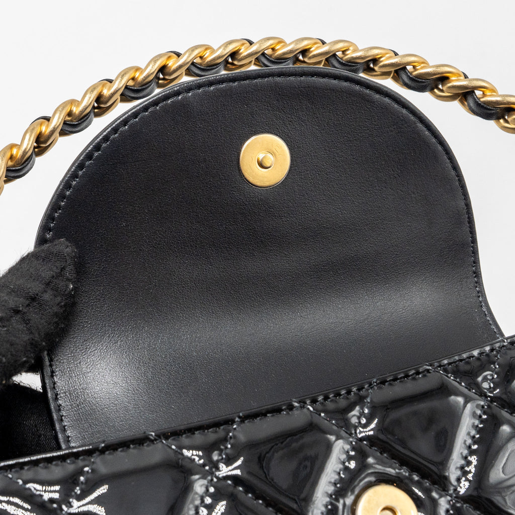 Chanel 23K Hoop Bag Patent leather black  (microchip)
