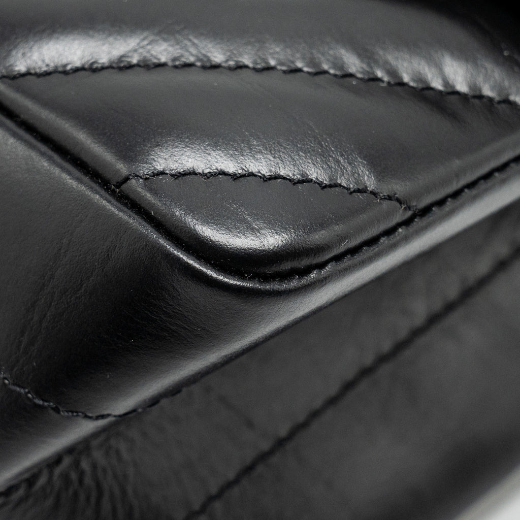 Chanel Mini 2.55 Reissue Chevron Calfskin Black  (Microchip)