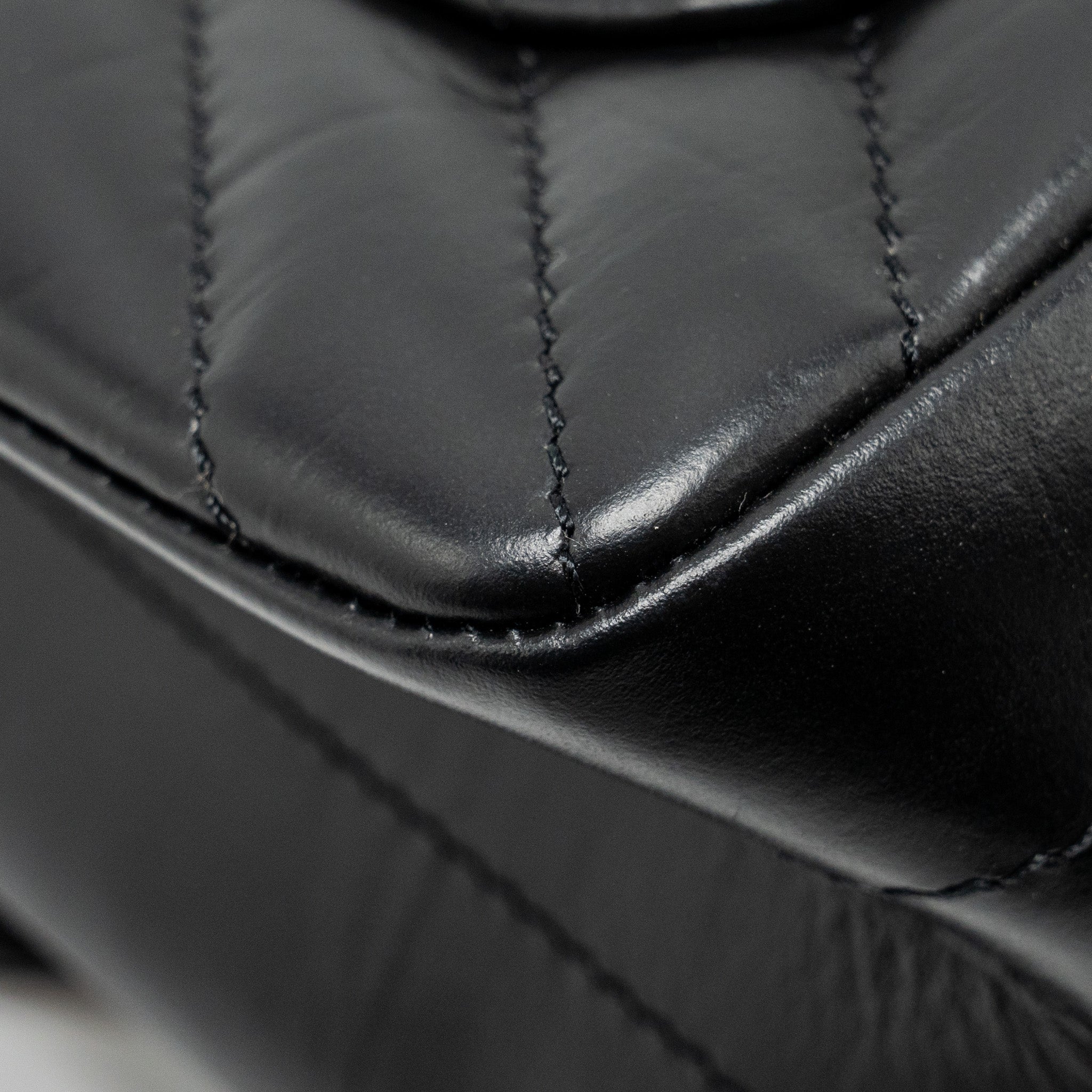 Chanel Mini 2.55 Reissue Chevron Calfskin Black  (Microchip)