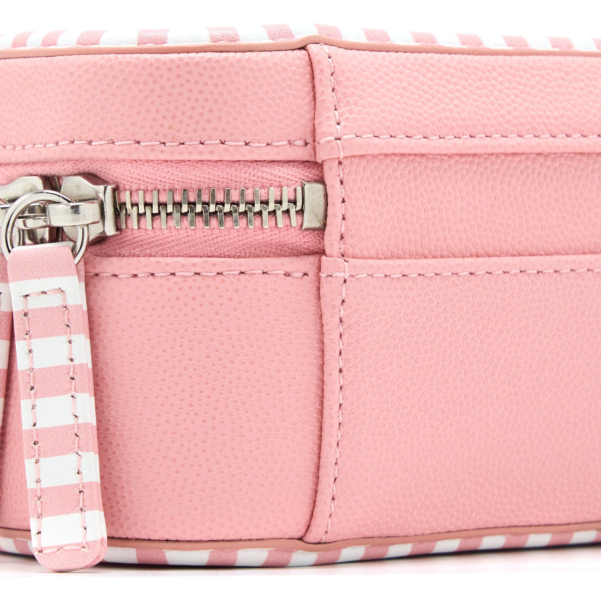 Chanel Medium Filigree Vanity Case Caviar Multicolour Pink