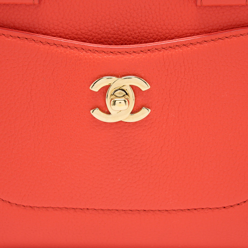 Chanel Neo Executive mini Tote Calfskin Red