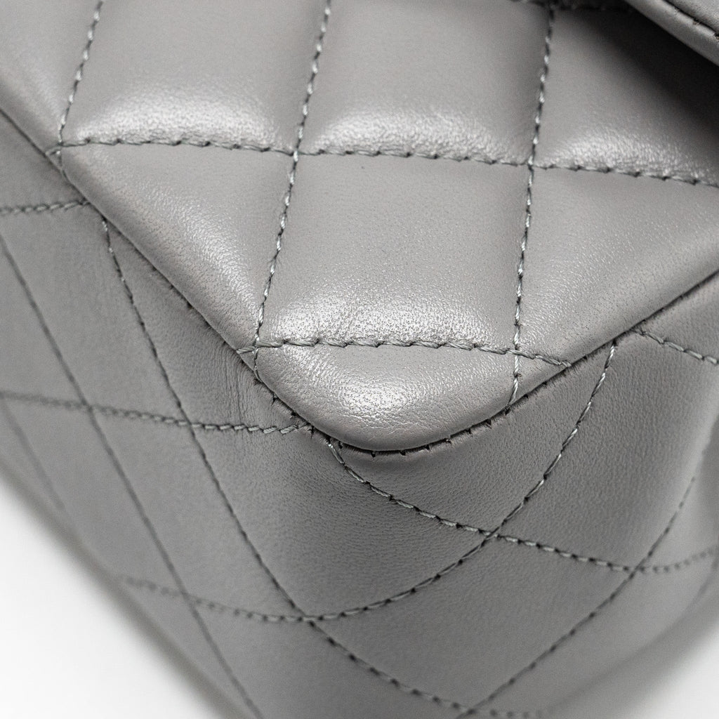 Chanel 22k Metal Top Handle Mini Rectangular Flap Bag Lambskin Grey  (microchip)