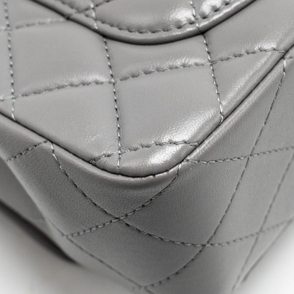 Chanel 22k Metal Top Handle Mini Rectangular Flap Bag Lambskin Grey  (microchip)