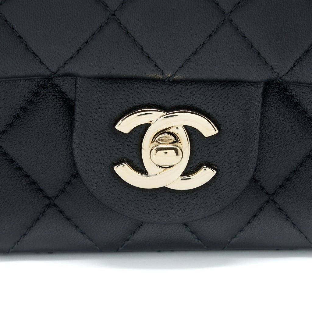 Chanel 23C Pearl Crush Mini Rectangular Flap Bag Lambskin Black L (Microchip)