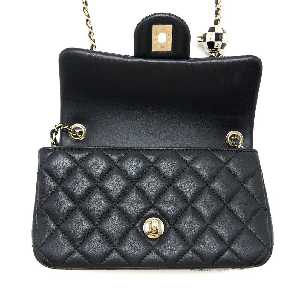 Chanel 23C Pearl Crush Mini Rectangular Flap Bag Lambskin Black L (Microchip)