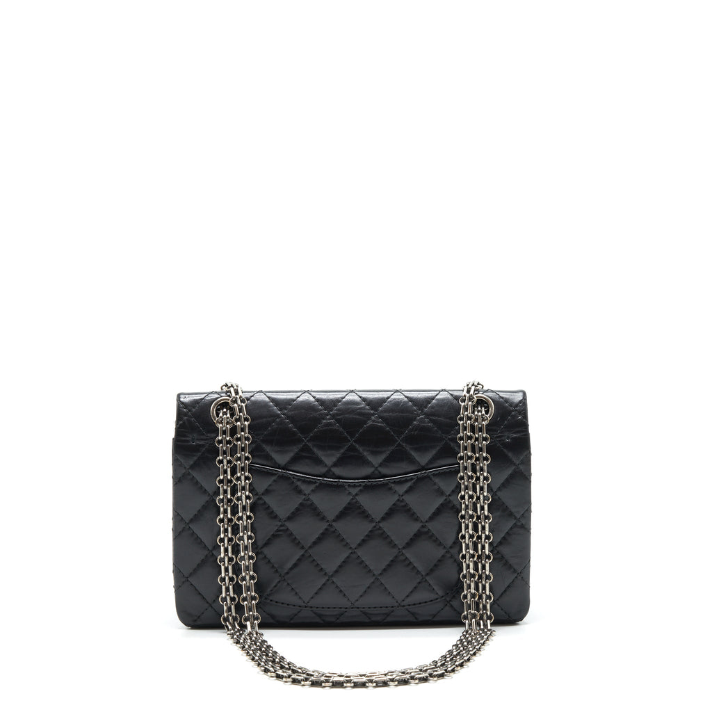 Chanel Reissue 2.55 double flap Bag Calfskin black