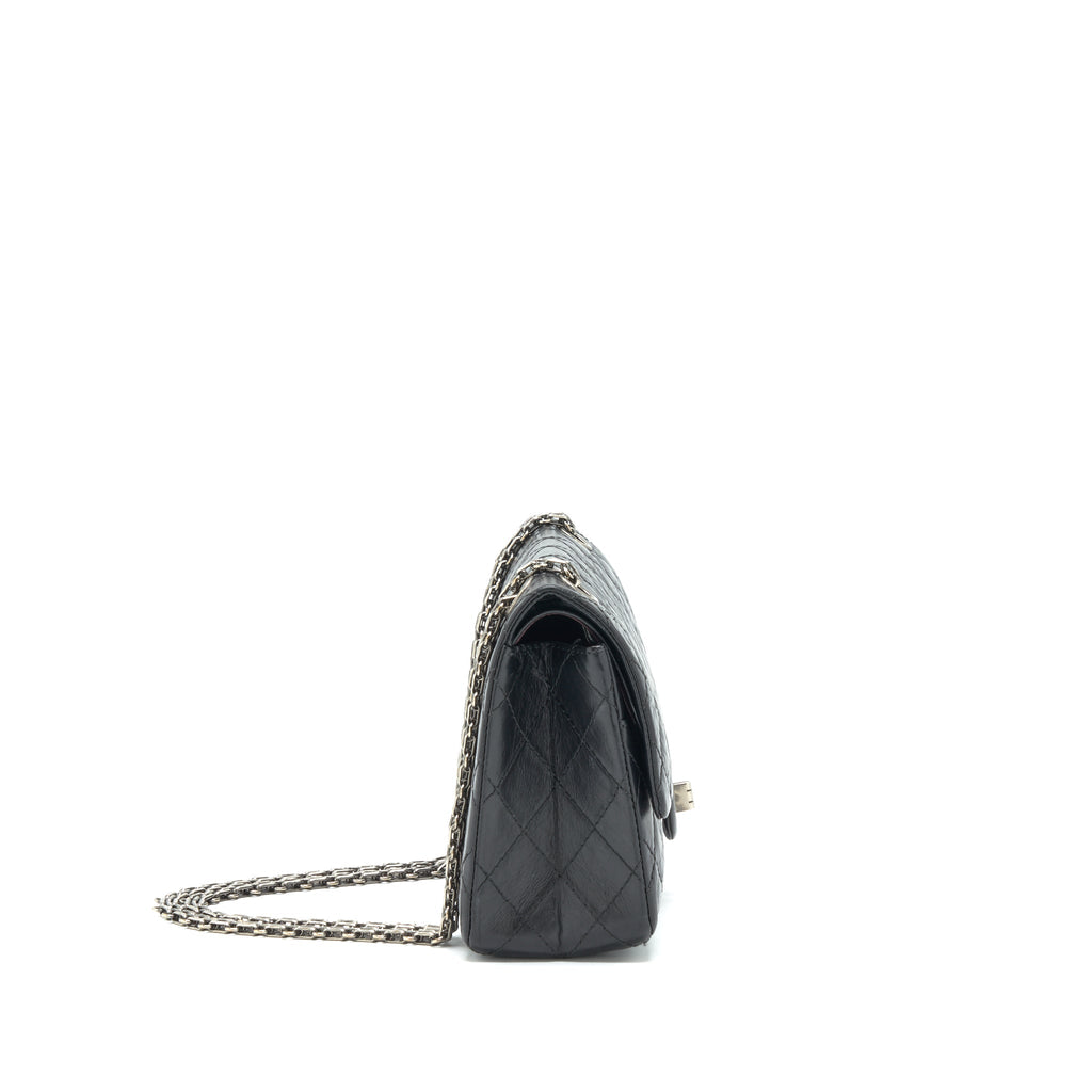 Chanel Reissue 2.55 double flap Bag Calfskin black