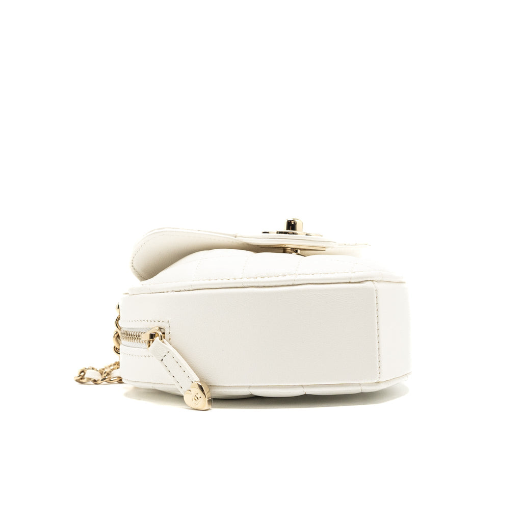Chanel 22S Small Heart Bag Lambskin White L