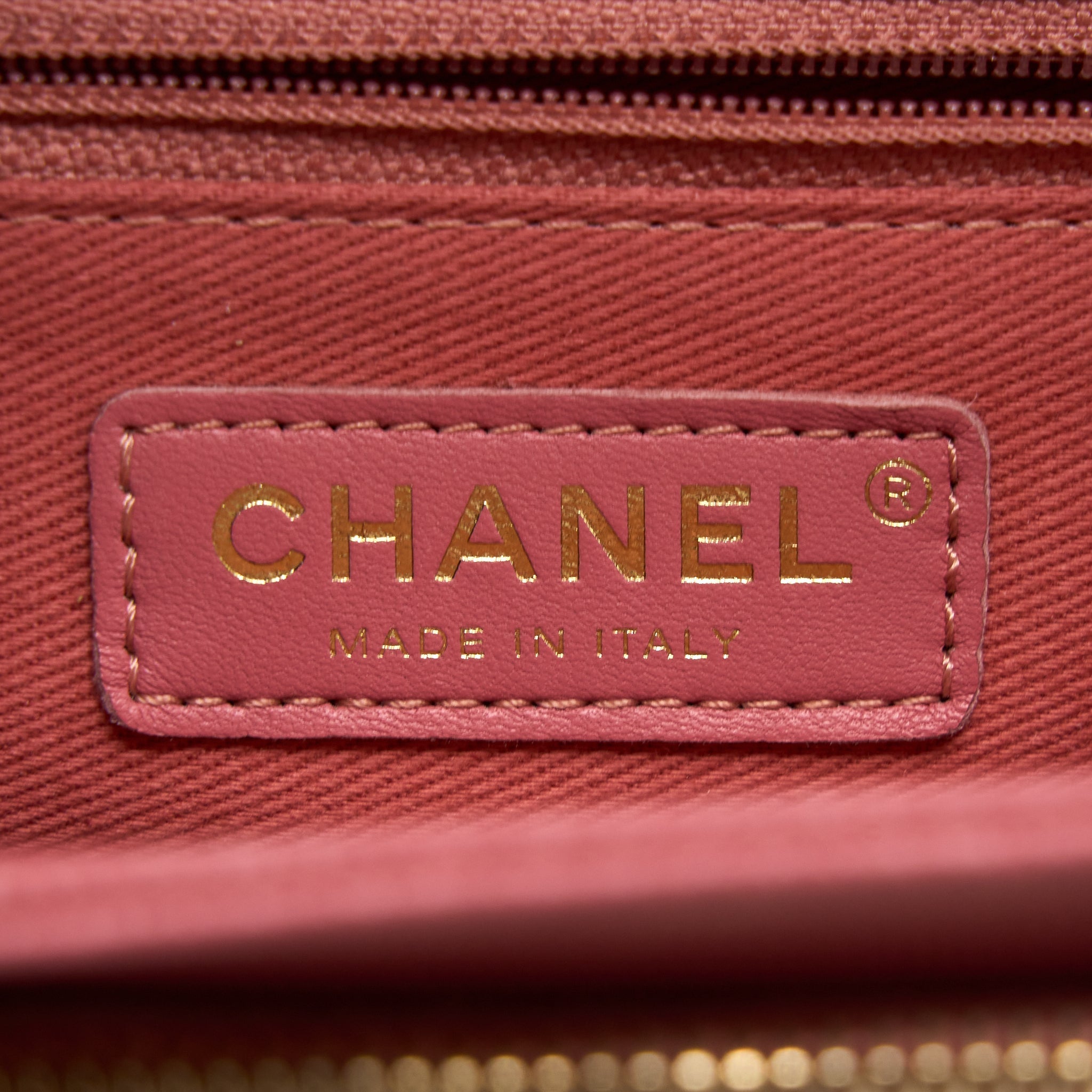 Chanel Small Business Affinity Caviar Pink L