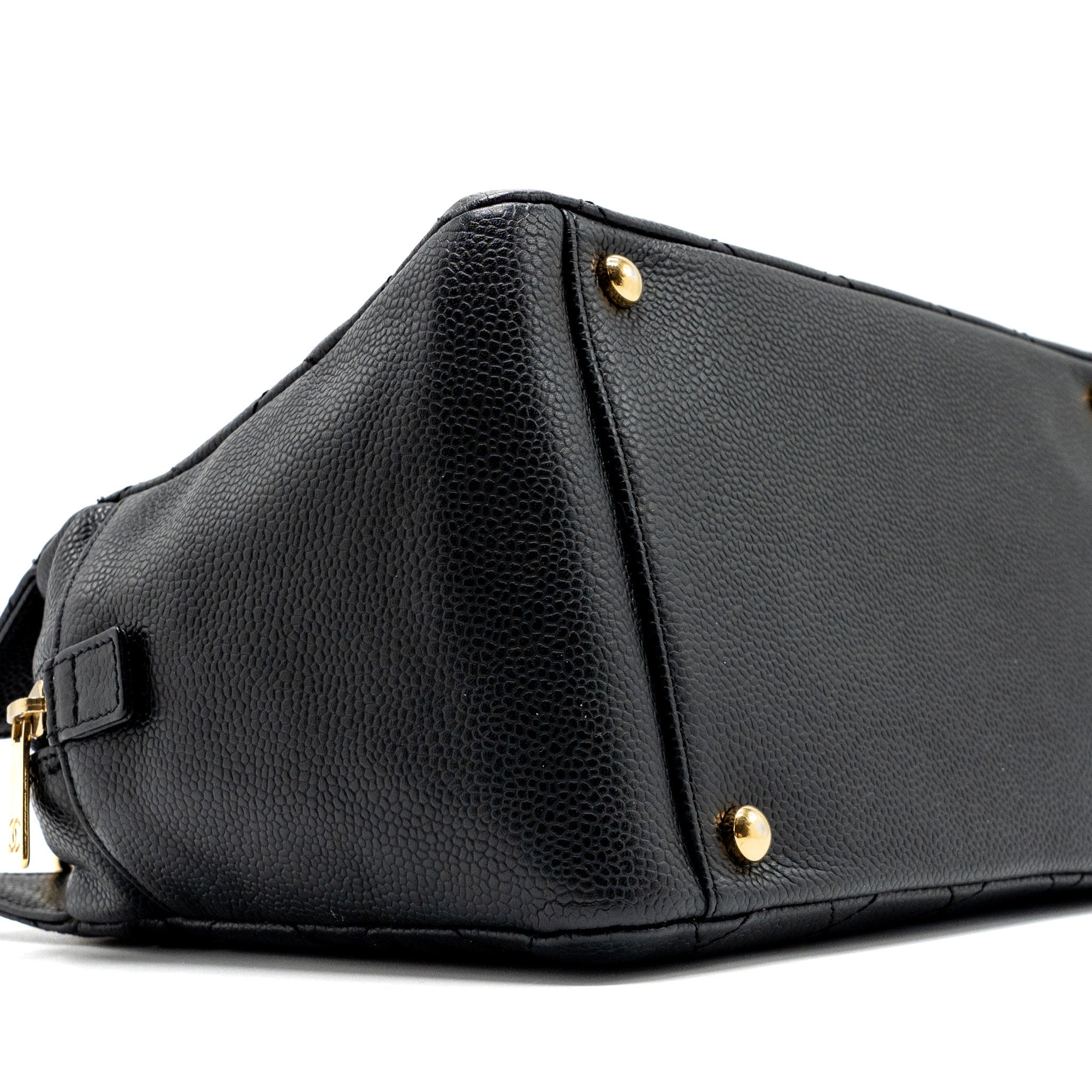 Chanel CC logo small shopping tote bag caviar black