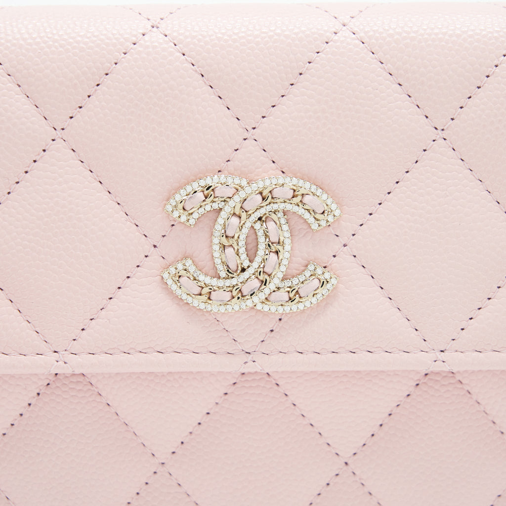 Chanel 22S detailed logo flap long wallet caviar light pink with L