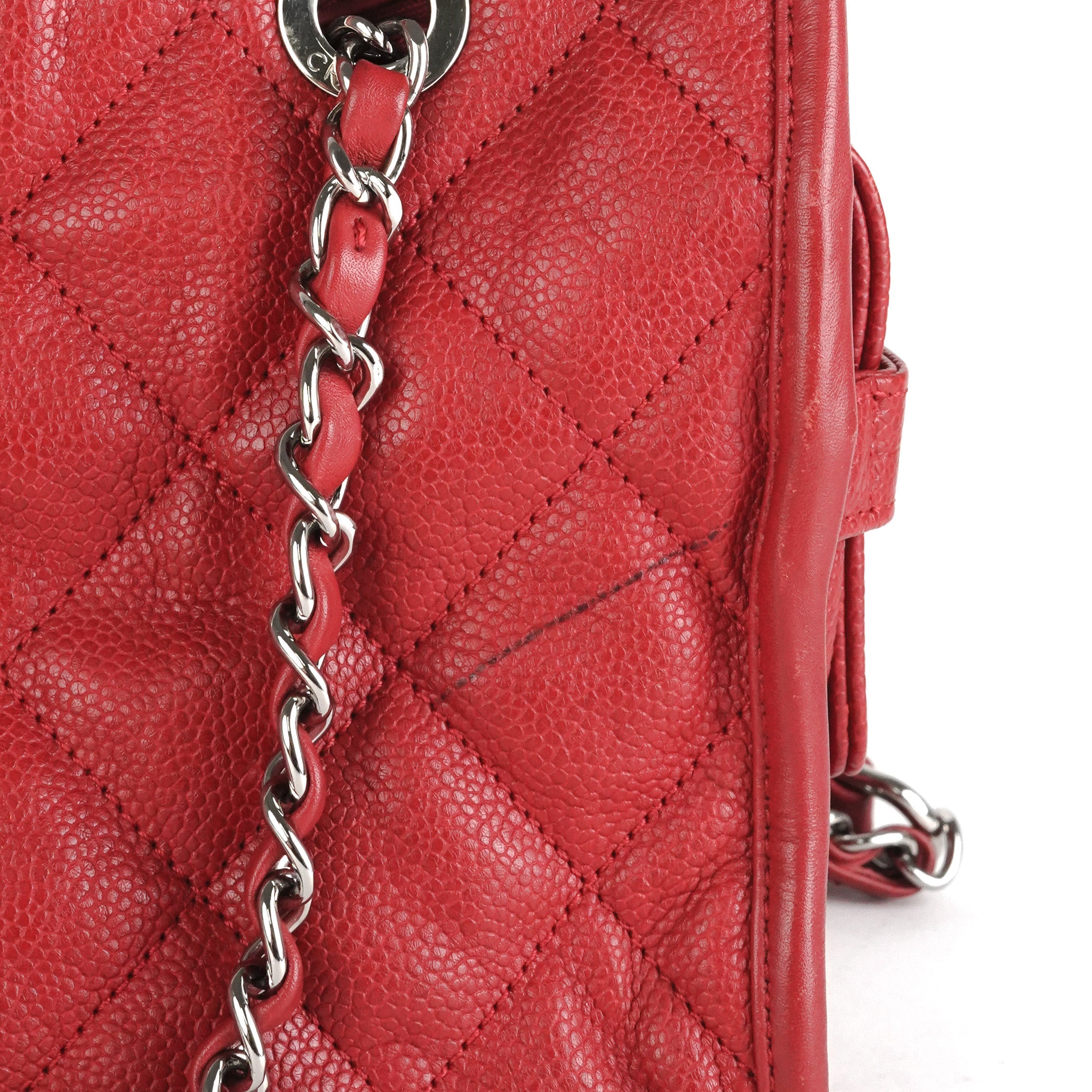 Chanel Shoulder Bag Caviar Red