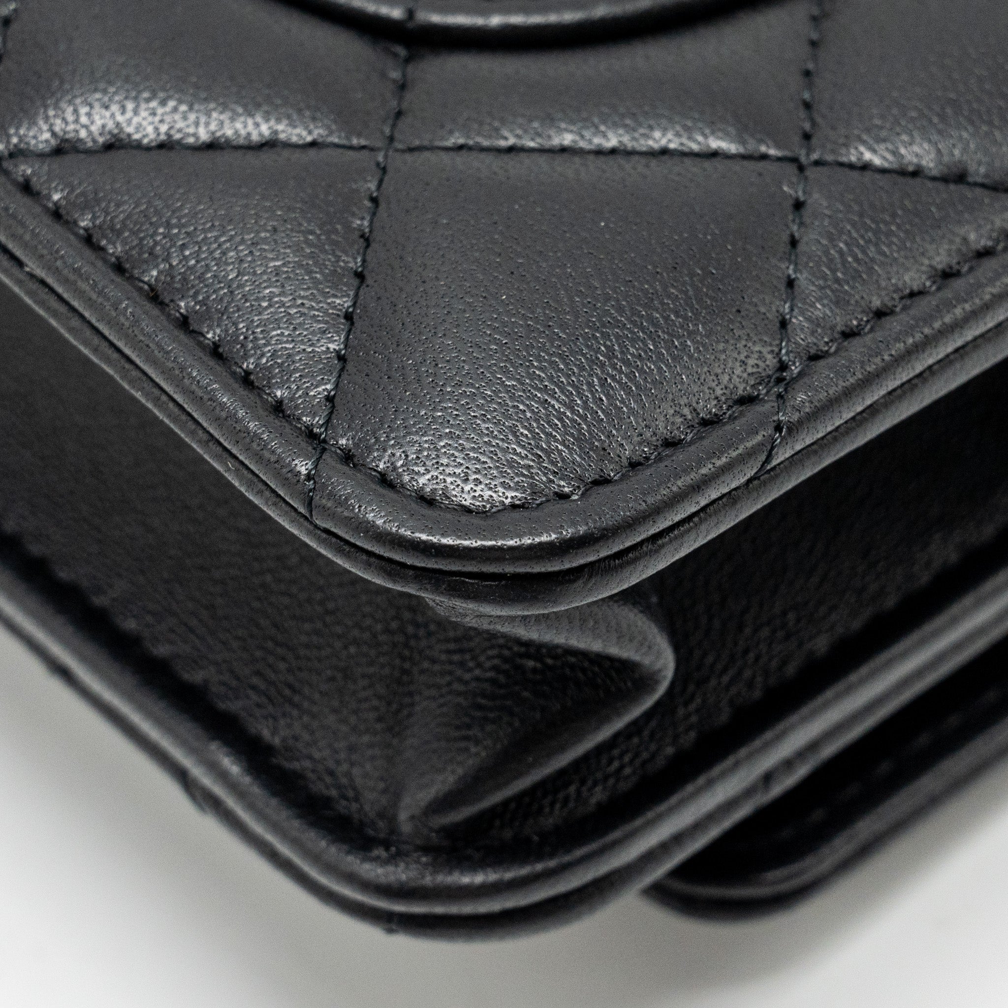 Chanel Pearl Crush Wallet On Chain Lambskin Black  (Microchip)