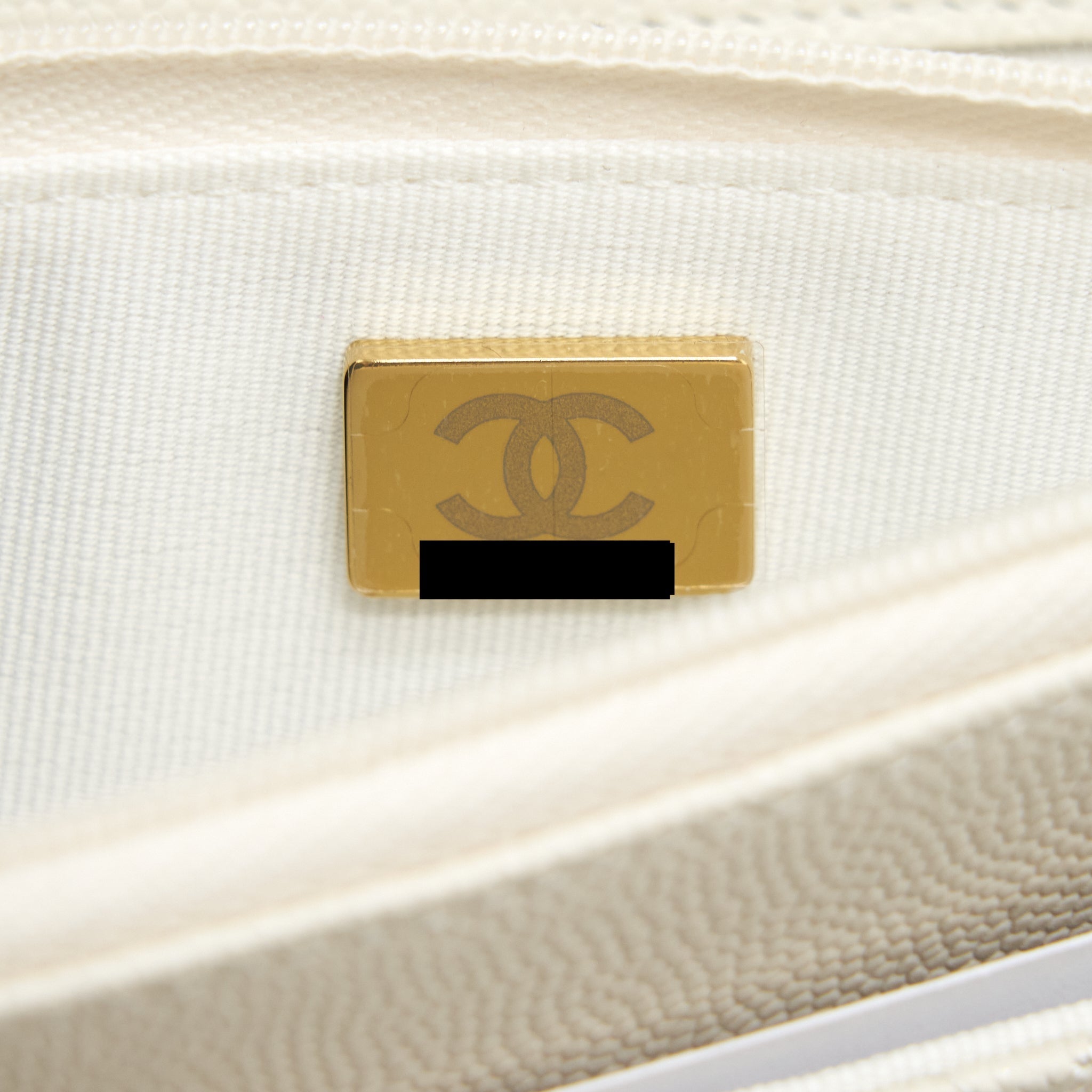 Chanel Classic Wallet On Chain Caviar White L