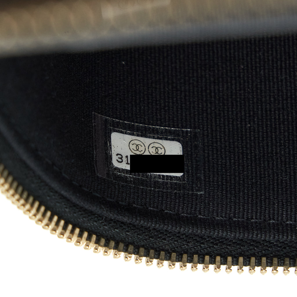 Chanel 22P Long Vanity With Logo On Chain Caviar Black L