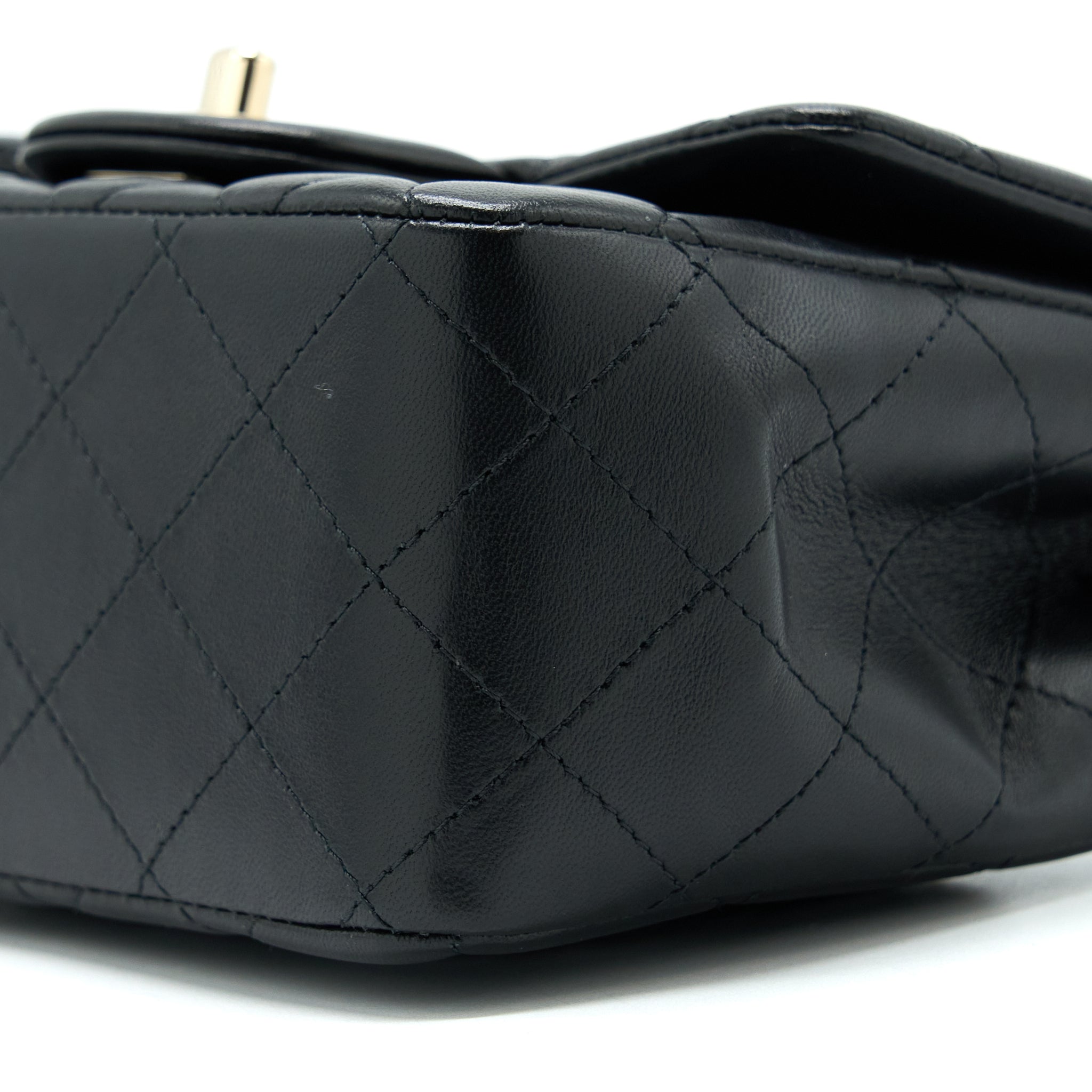 Chanel Classic Mini Square Flap Bag Lambskin Black L (Microchip)
