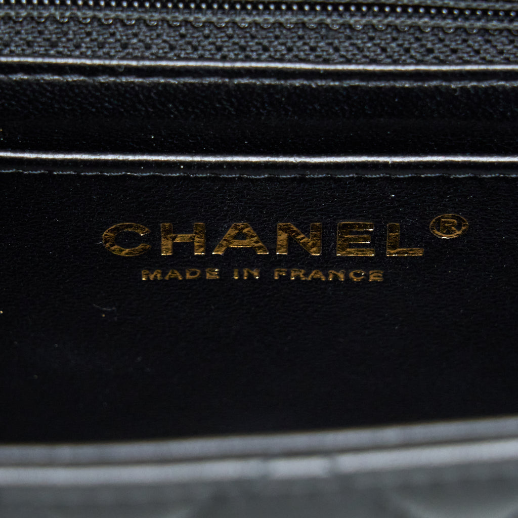 Chanel Classic Mini Square Flap Bag Lambskin Black L (Microchip)
