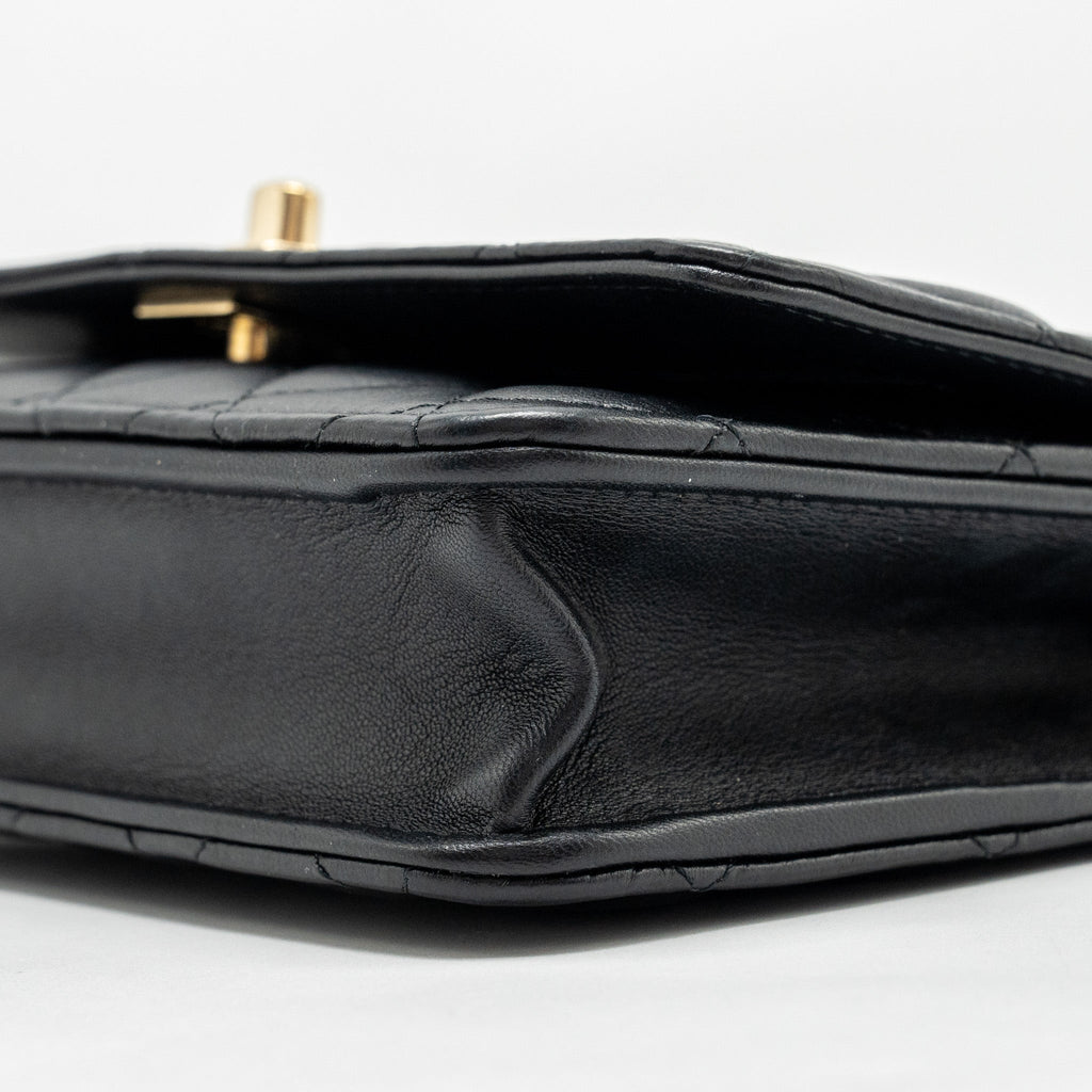 Chanel Trendy CC wallet on Chain lambskin black L (microchip)