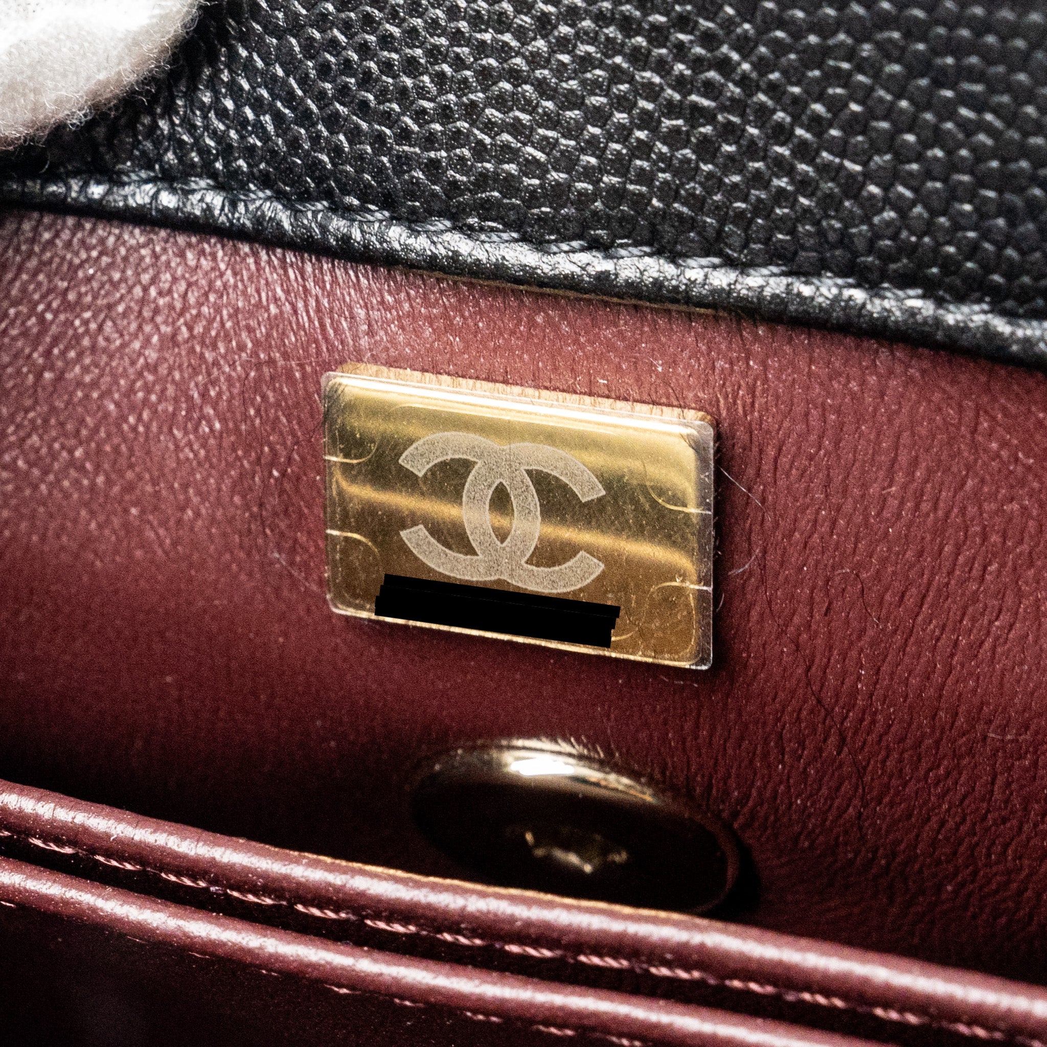Chanel SMALL COCO HANDLE CAVIAR black L (microchip)