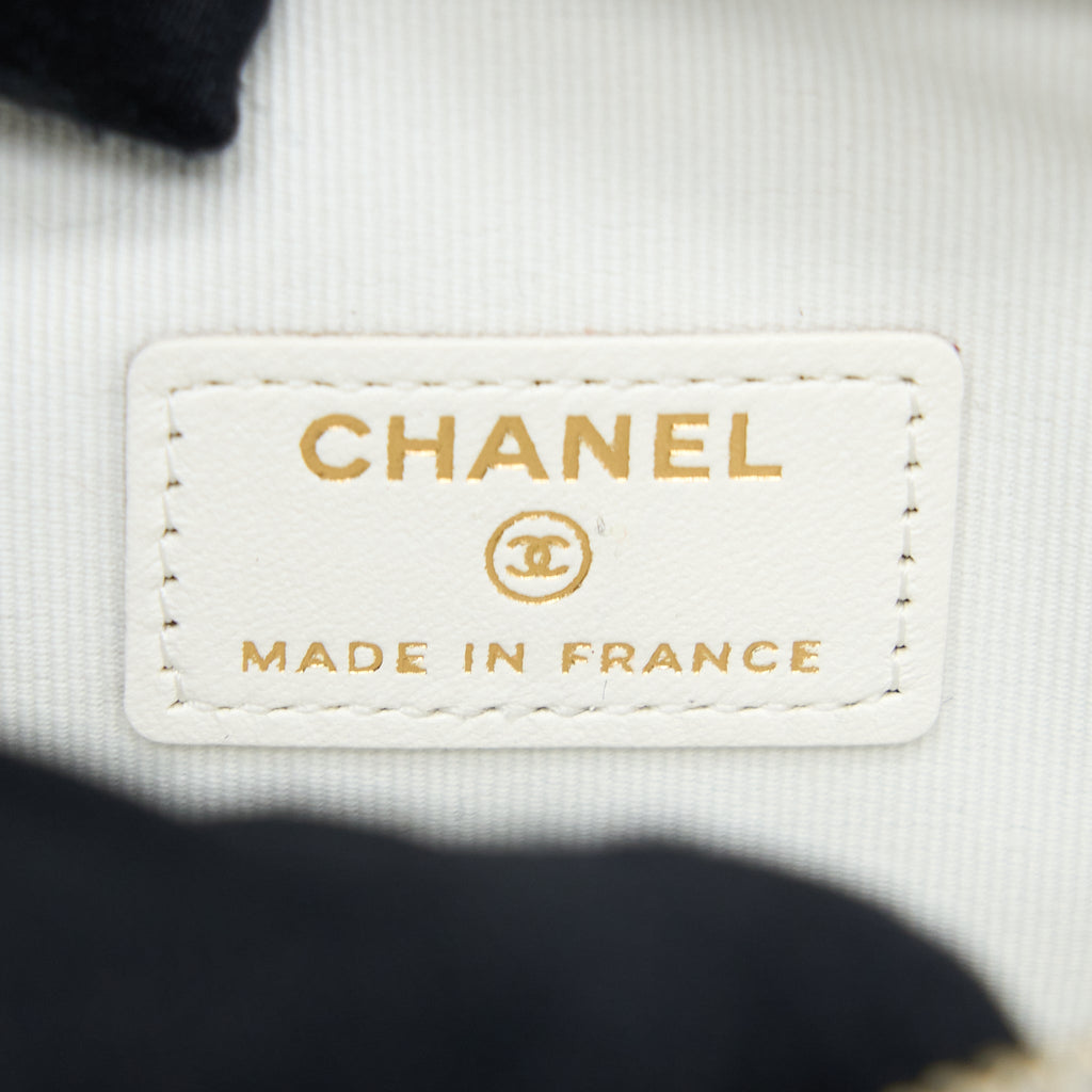 Chanel Small Heart Bag Lambskin White L