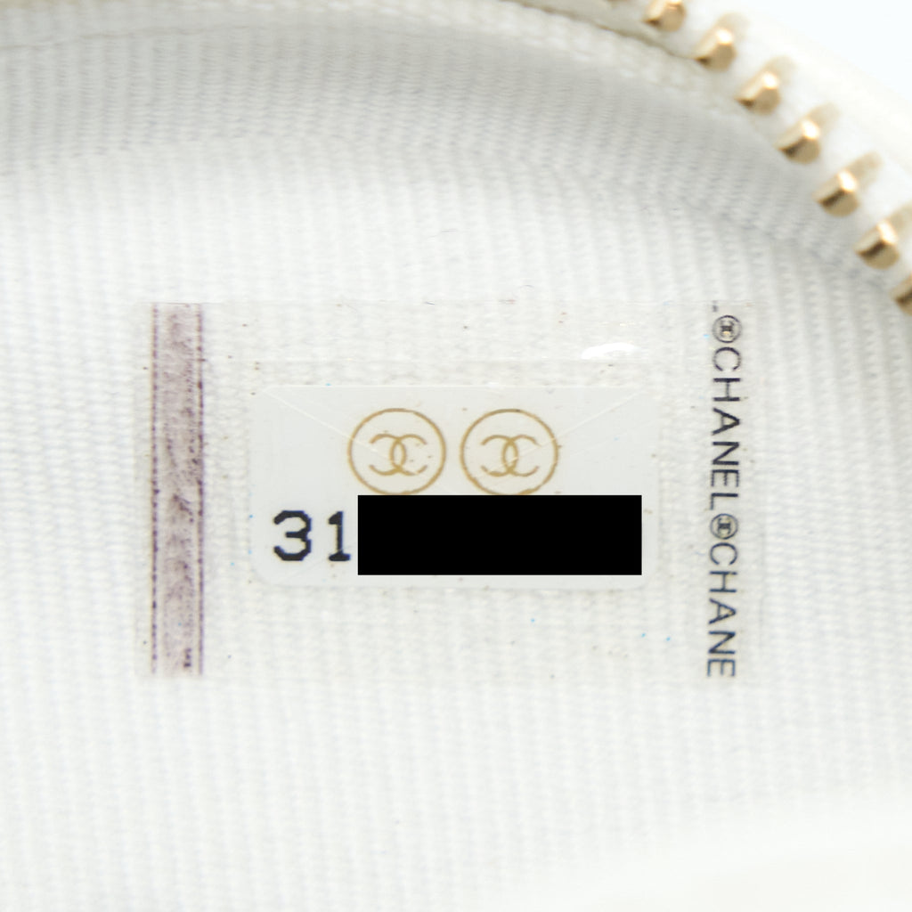 Chanel Small Heart Bag Lambskin White L