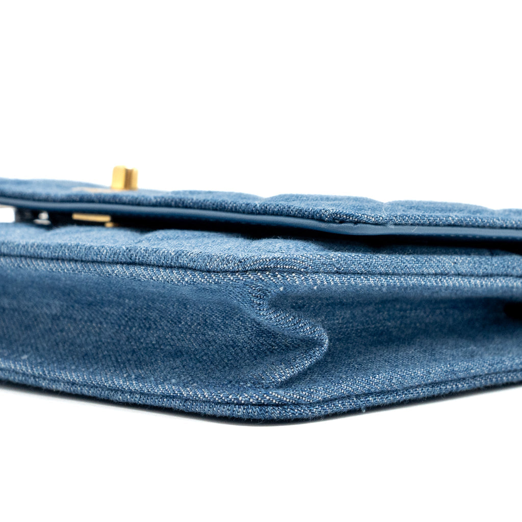 Chanel pearl crush wallet on chain denim blue  (microchip)