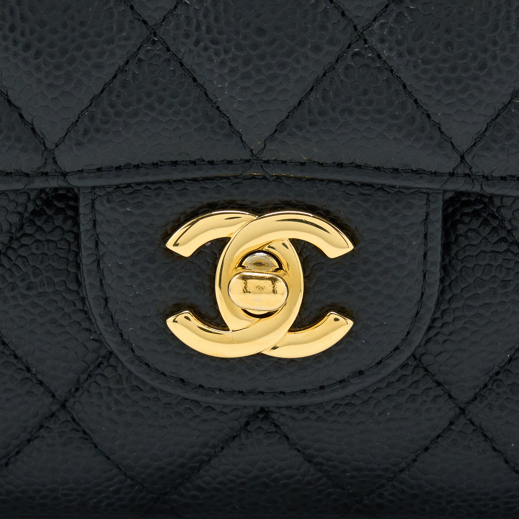 Chanel Medium Classic Double Flap Caviar Black