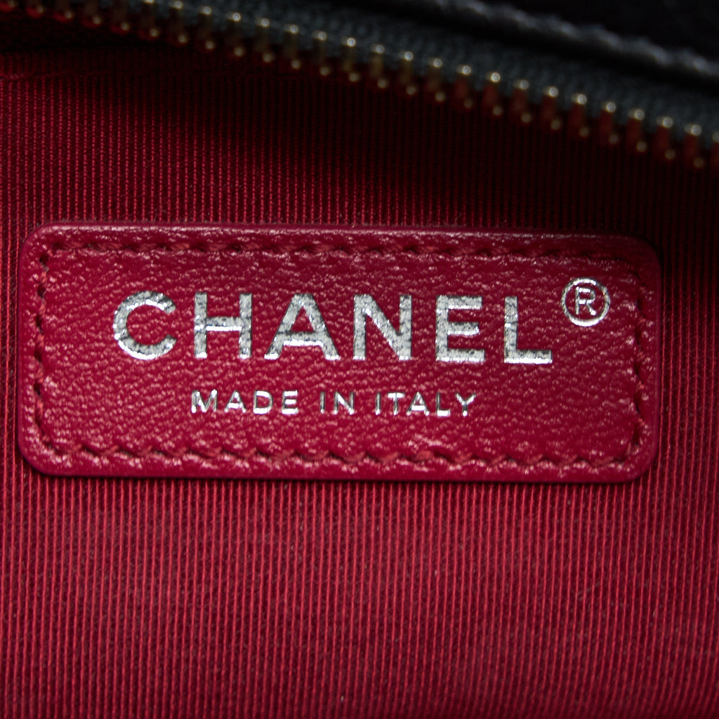 Chanel New Medium Gabrielle Hobo Bag Aged Smooth Calfskin Multicolour Hardware