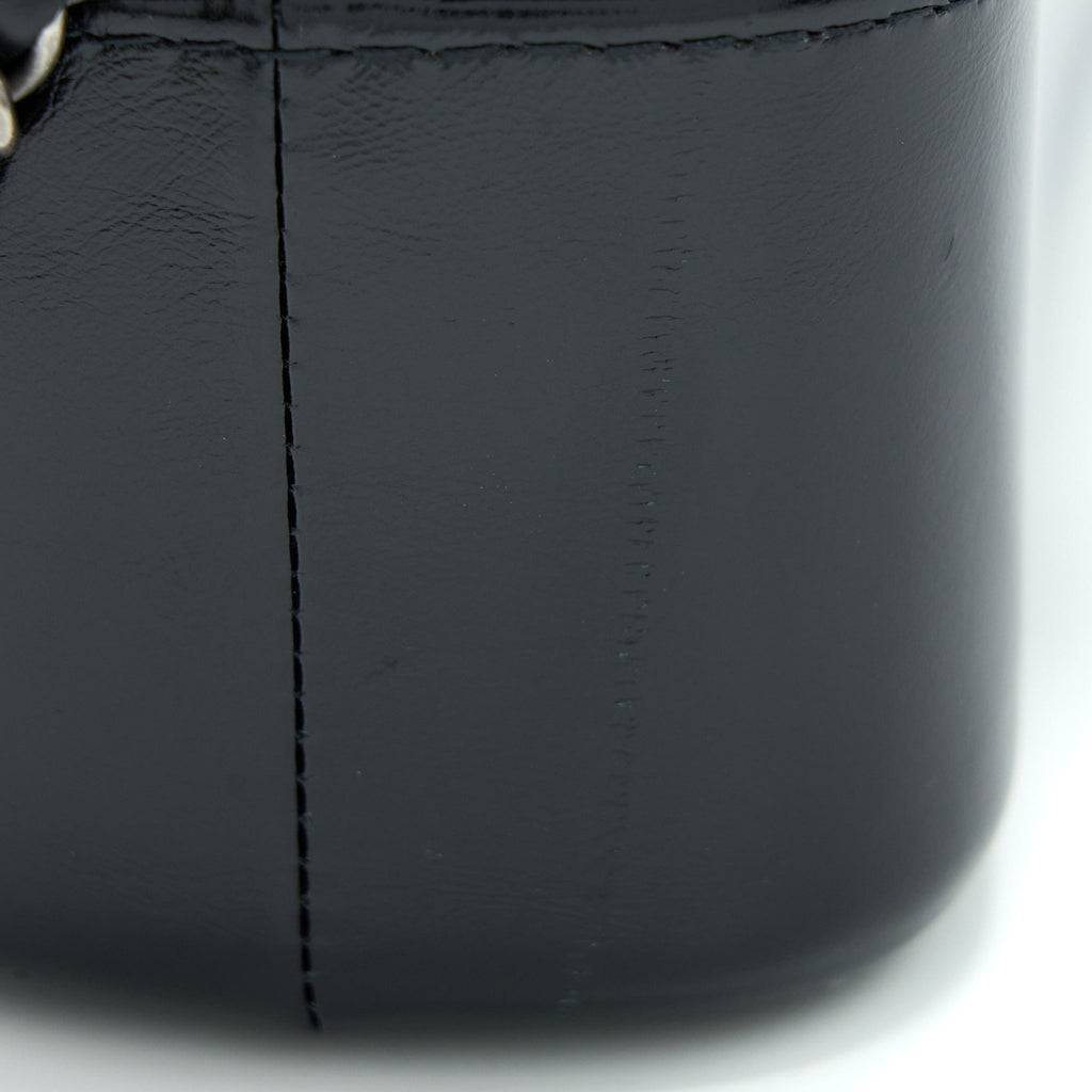 Chanel New Medium Gabrielle Hobo Bag Aged Smooth Calfskin Multicolour Hardware