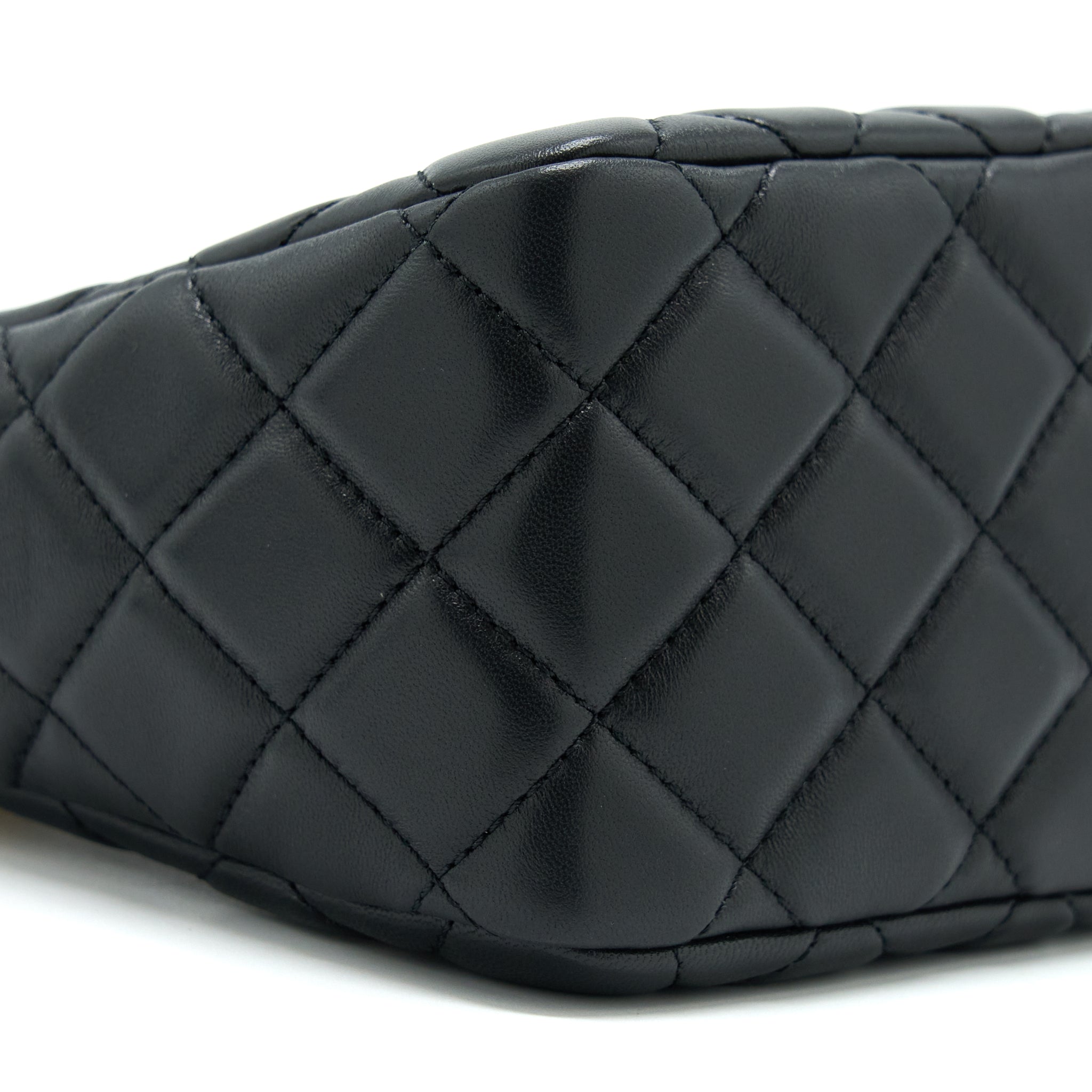 Chanel 22B Pearl Crush Hobo Bag Lambskin Black With  (Microchip)