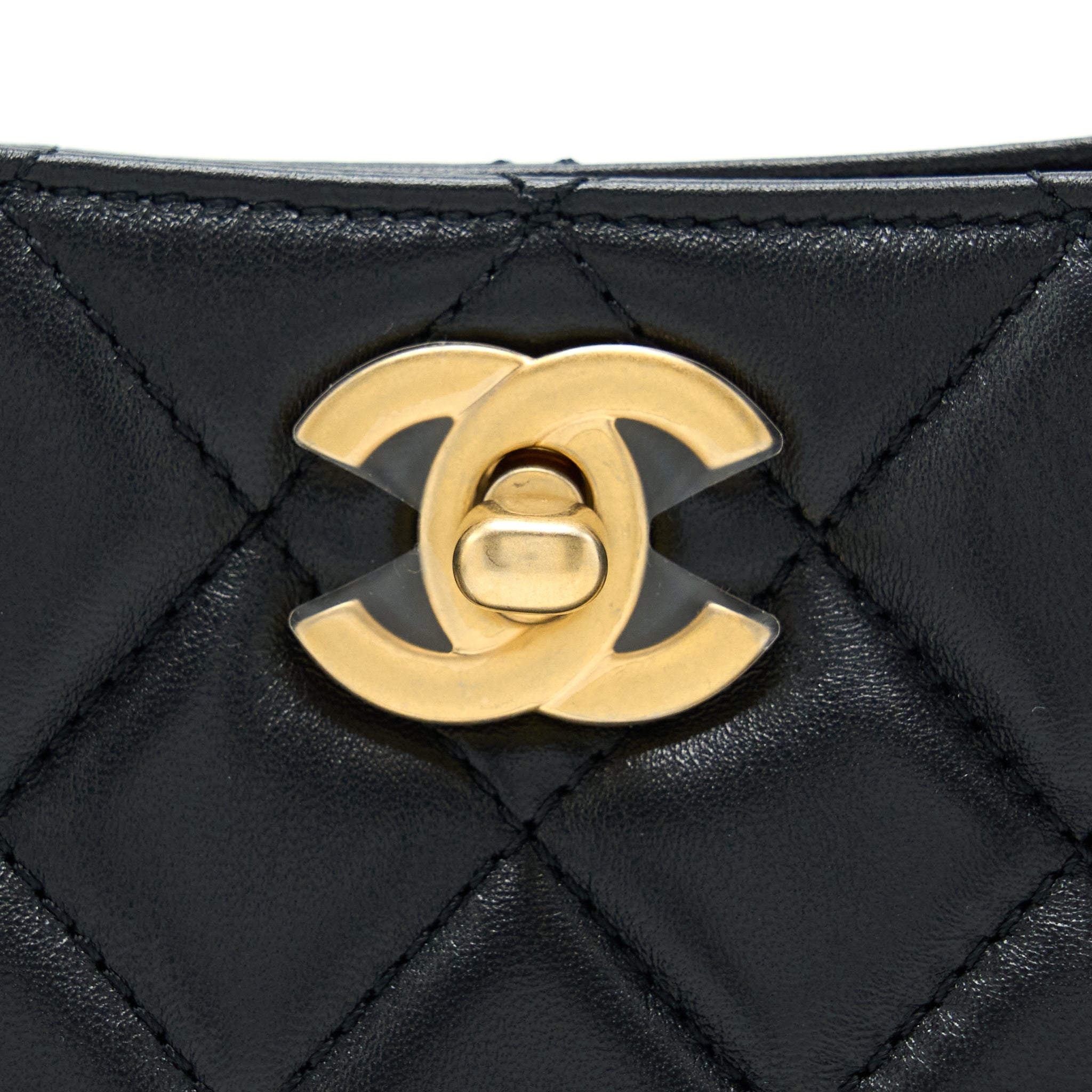 Chanel 22B Pearl Crush Hobo Bag Lambskin Black With  (Microchip)