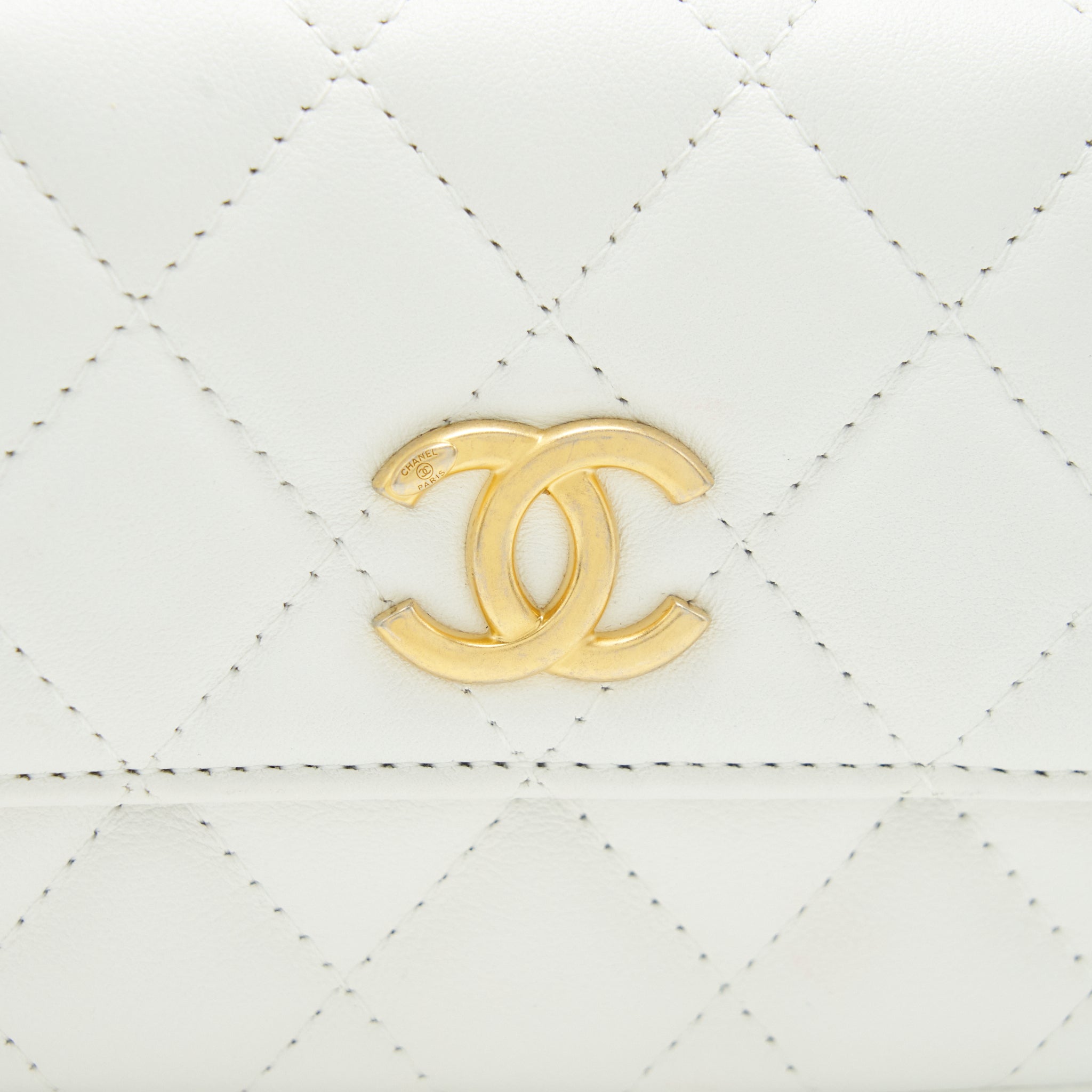 Chanel Pearl Crush Mini Crossbody Bag Lambskin White
