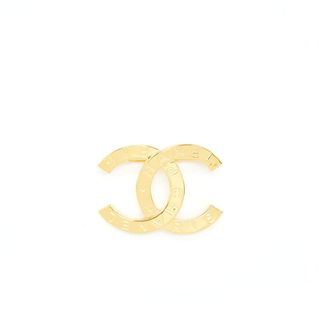 Chanel CC logo with letter brooch L