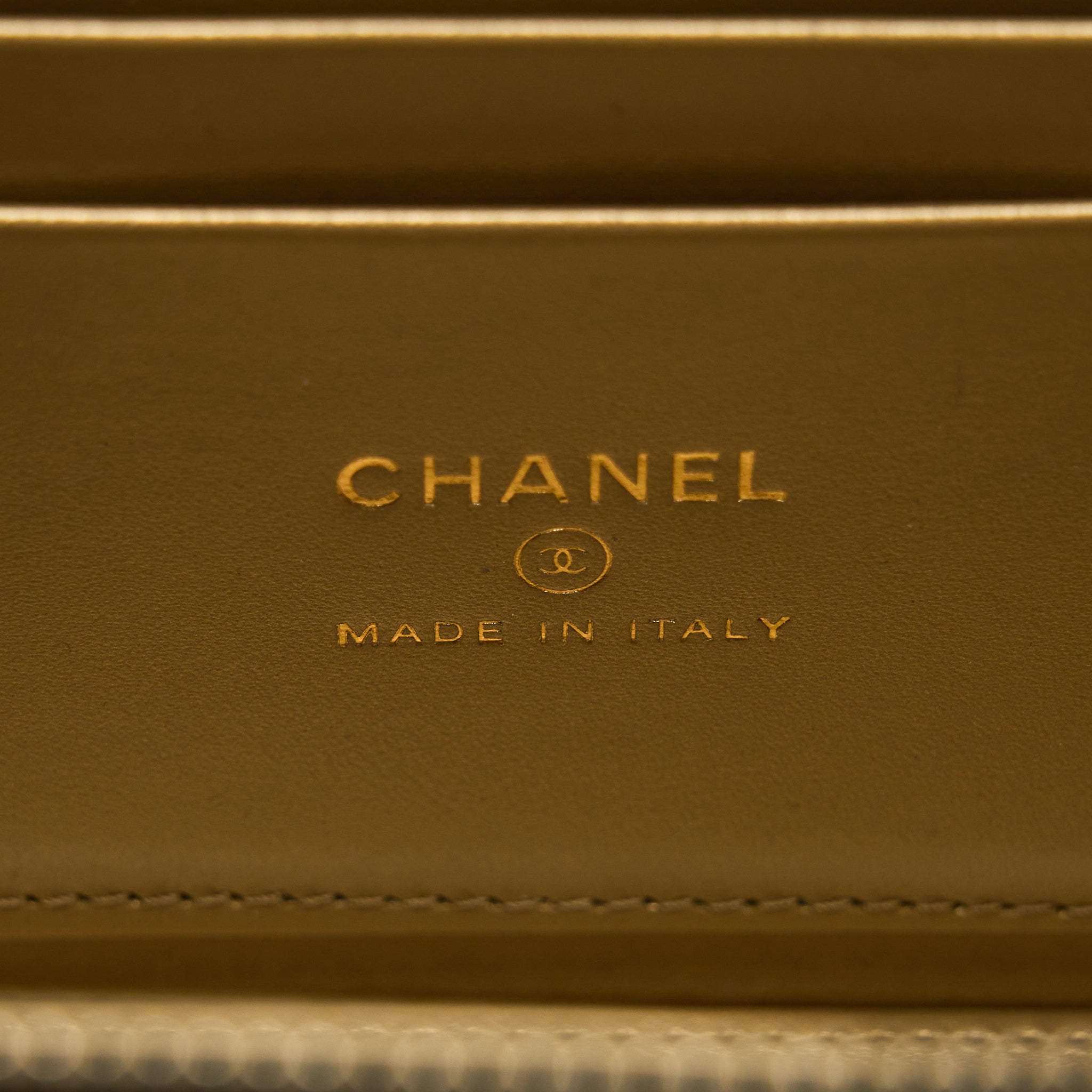 Chanel Pearl Crush Long Vanity Lambskin Black Brushed