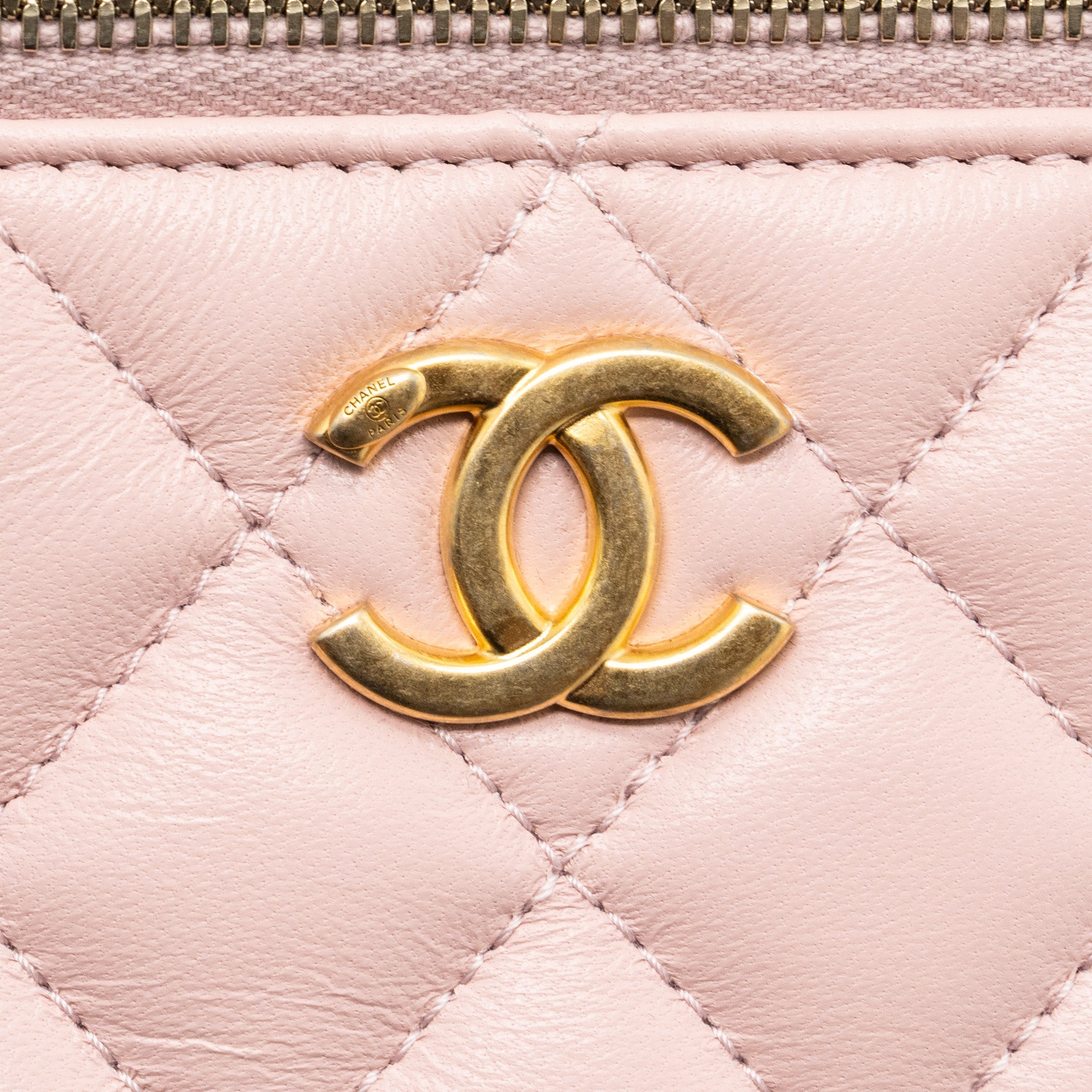 Chanel Long Vanity Case Camellia Chain Lambskin  Light Pink  (Microchip)